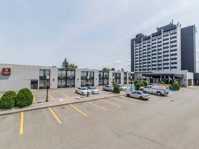 Travelodge By Wyndham & Convention Centre