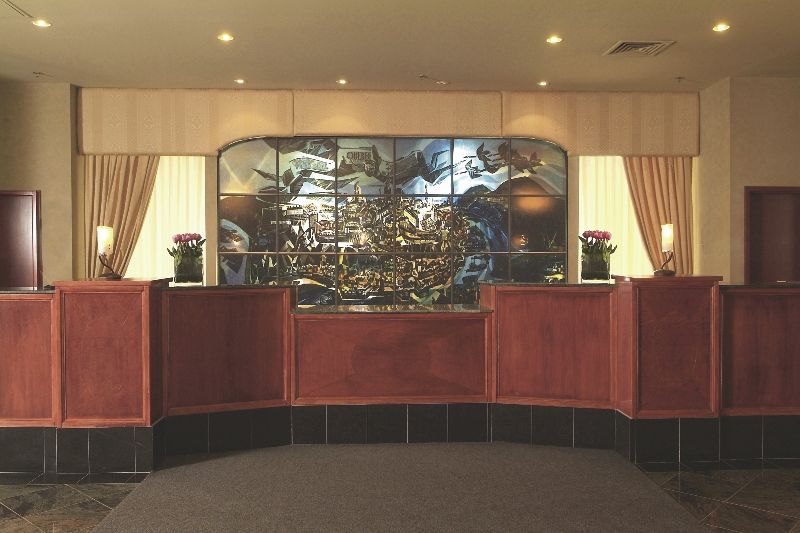 Hotel Travelodge By Wyndham & Convention Centre 3*