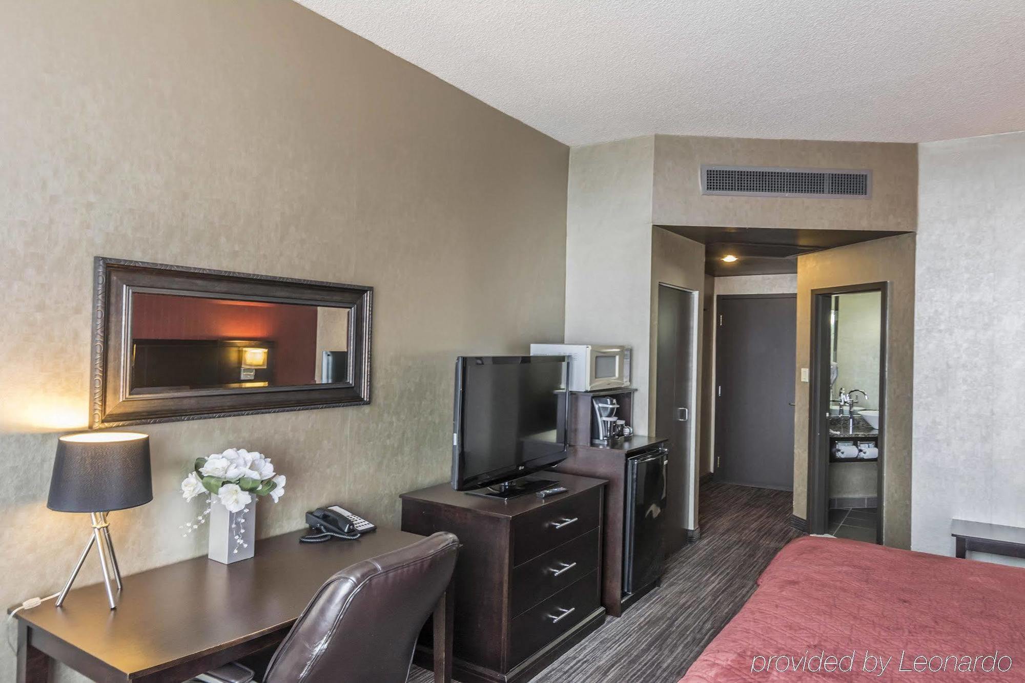 Travelodge By Wyndham & Convention Centre Hotel 3*